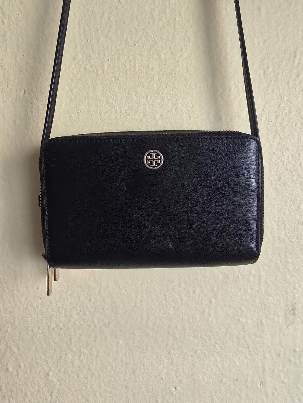 Tory Burch Black Leather Crossbody Wallet with Gold Logo